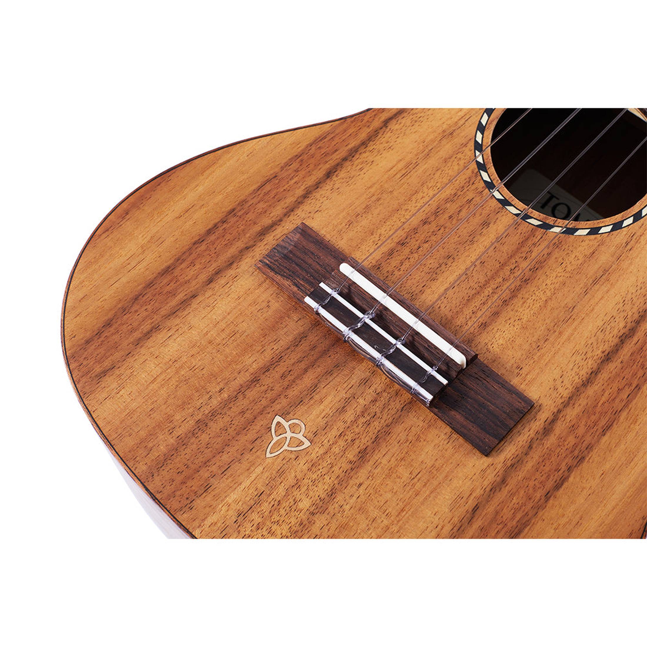 TOM M3 Concert Ukelele met Acacia Body en D'Addario Snaren Inclusief Luxe Hoes