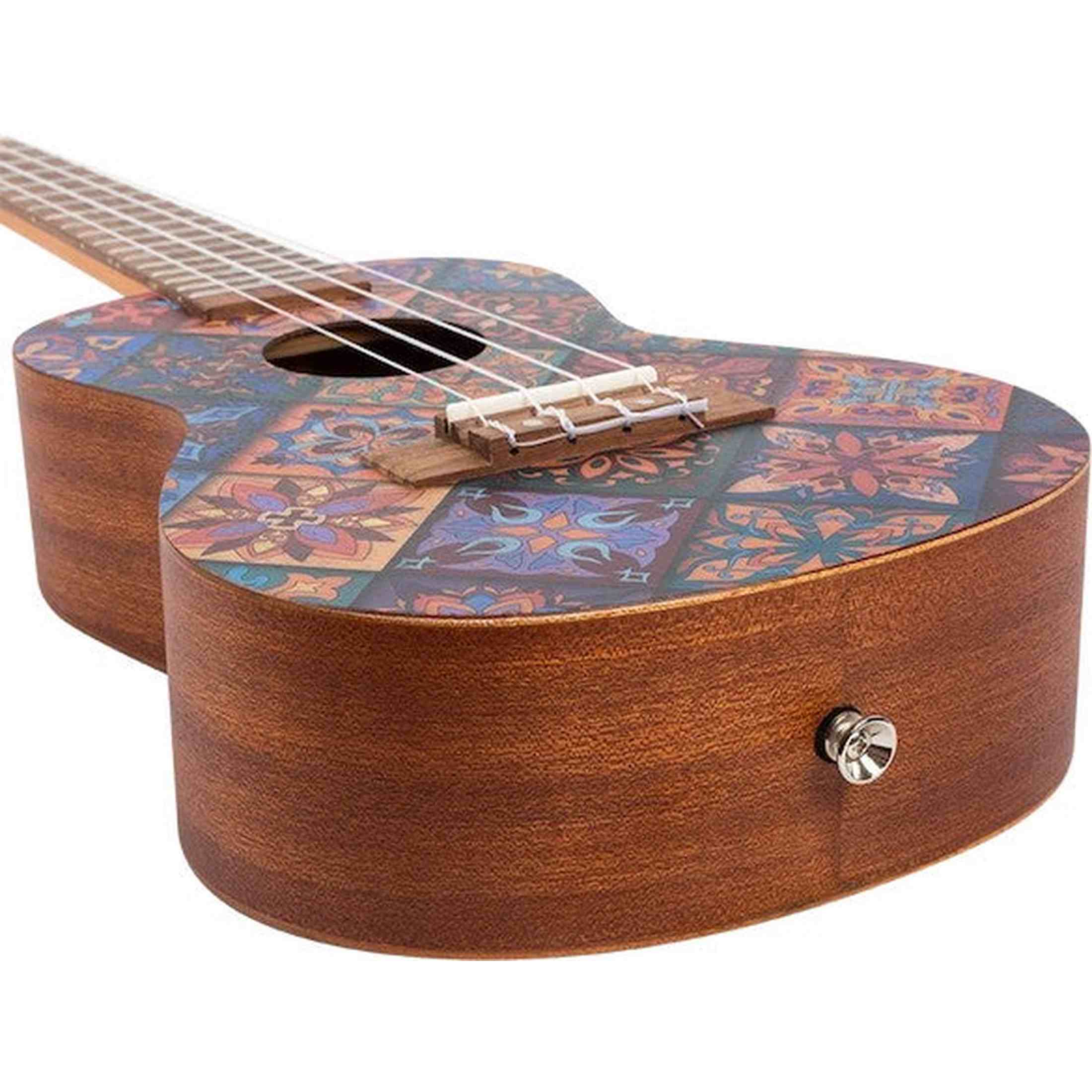 Flight AUC-33 Fusion Concert Ukulele met Sapele Body, Art Design en Aquila Nylgut Snaren