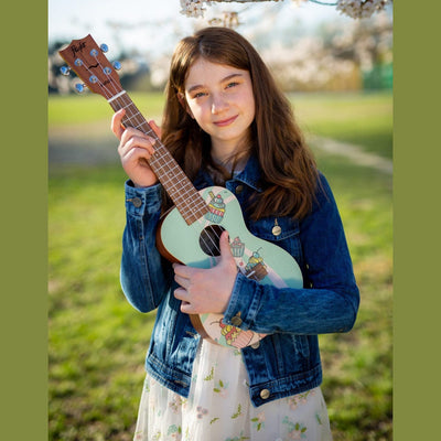 Flight AUC-33 Cupcake Concert Ukulele met Spruce Top, Sapele Body en Aquila Nylgut Snaren