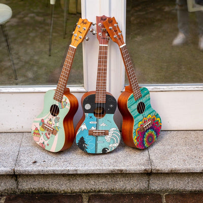 Flight AUC-33 Cupcake Concert Ukulele met Spruce Top, Sapele Body en Aquila Nylgut Snaren