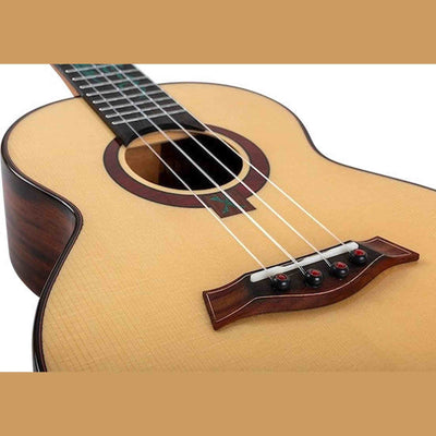 Flight A10SC Cocobolo Dragon Tenor Ukulele met Solid Engelmann Spruce Top en Solid Cocobolo Body