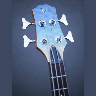 Flight Mini Bass TBL Elektrische Mini Bass Ukulele met Quilted Maple Top, Alnico 5 P-Style Pickup en Roasted Maple Hals